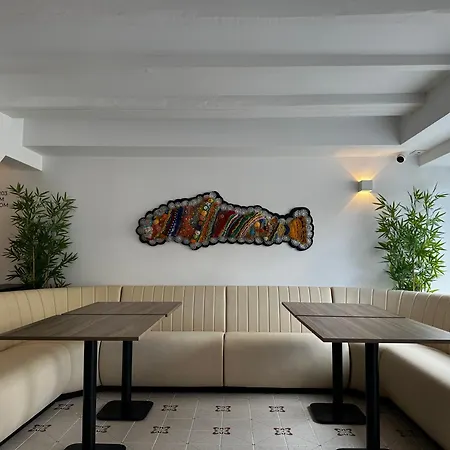 Bookstay Sto António Hotel
