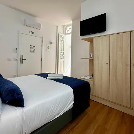 Hotel Bookstay Sto António