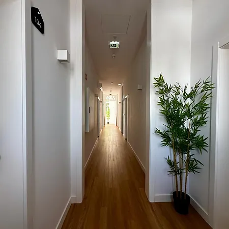 Bookstay Sto António Hotel *